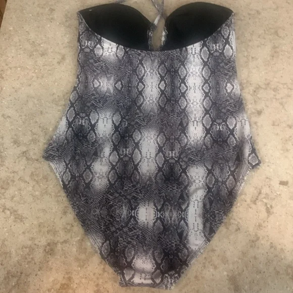 Rachel Roy Standard Ruched Halter One Piece Size Small - Picture 6 of 7